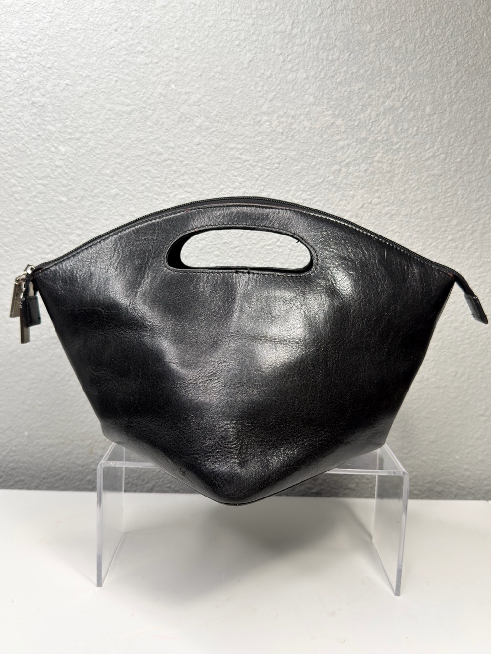 Vintage HOBO Black Leather Ace Cutout Handle Clutch Structured Cube Shape Bag